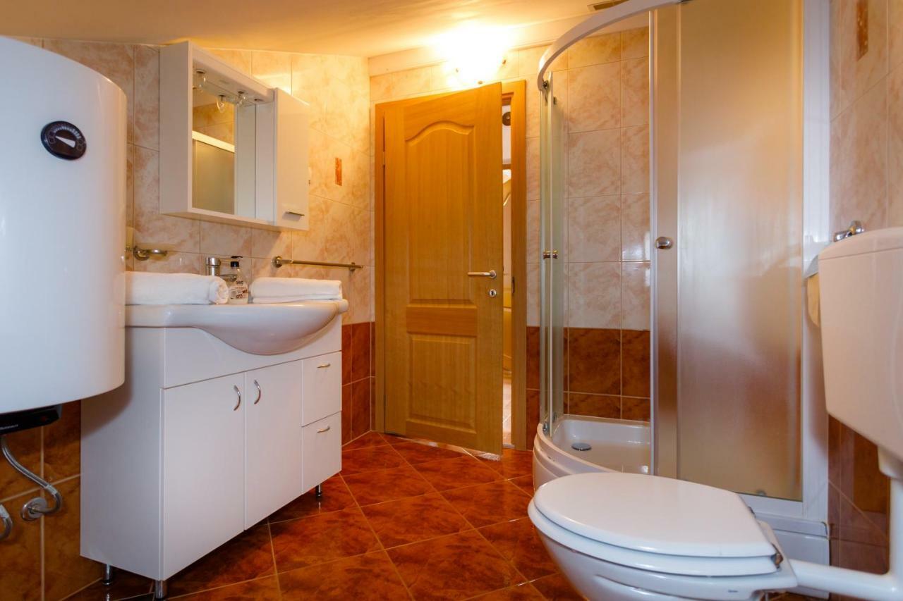 Apartment Aleksandra Malinska Εξωτερικό φωτογραφία